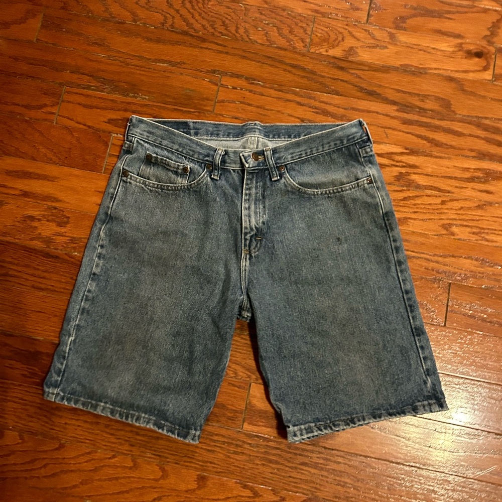 Plain stylish wrangler jorts 33 waist